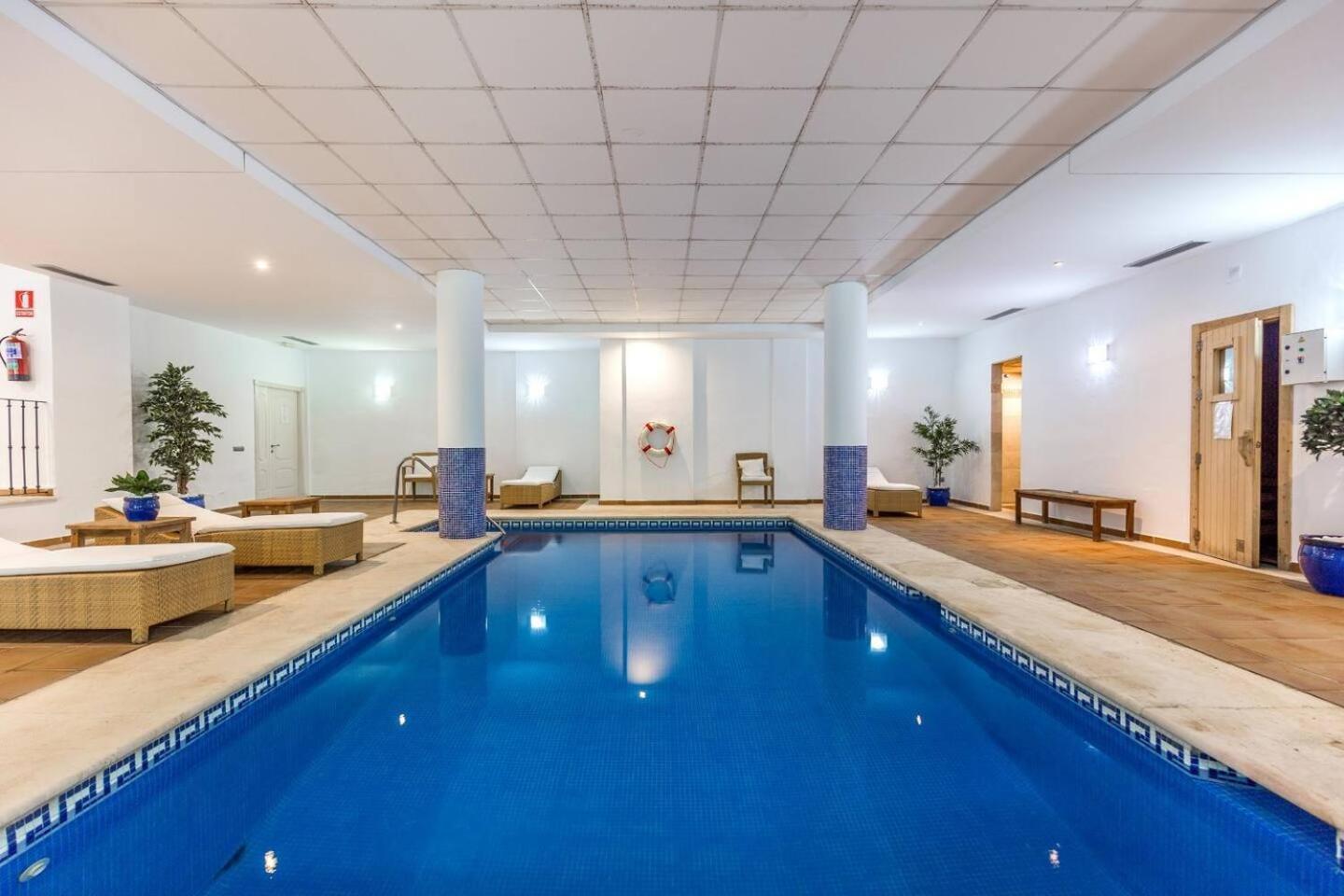 Molo Residences Boutique Apartments & Spa 마르베야 외부 사진