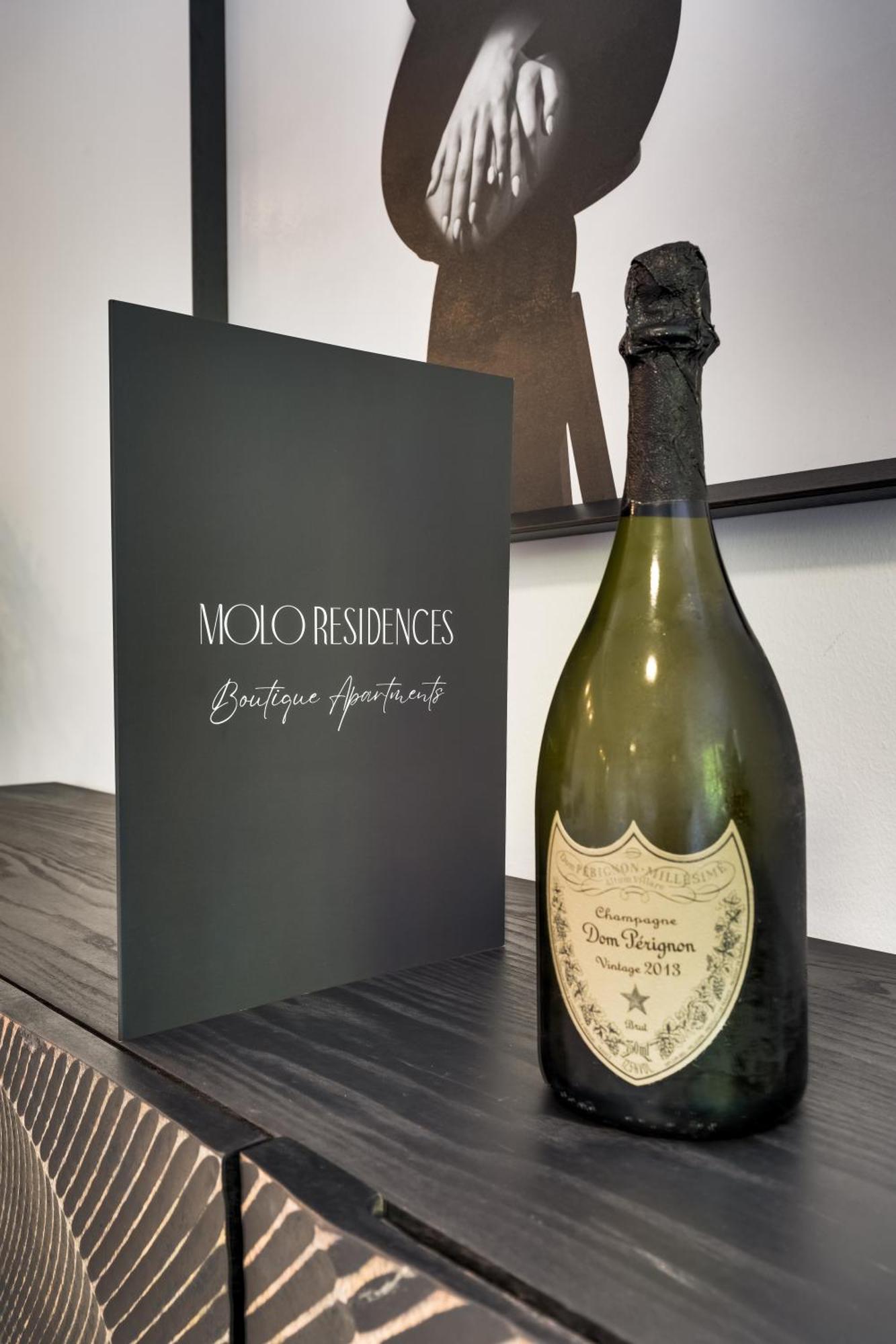 Molo Residences Boutique Apartments & Spa 마르베야 외부 사진